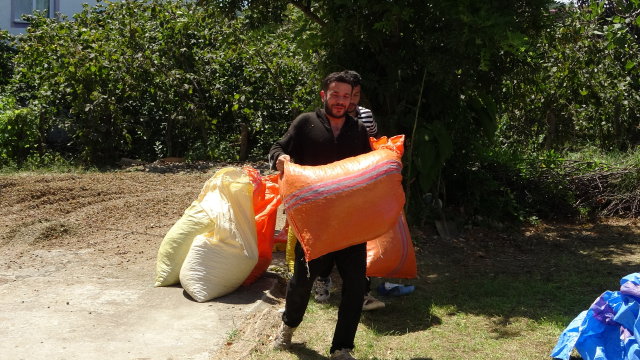 Saatlik ücretleri 4 bin 500 TL! Gece gündüz demeden çalışıyorlar Saatlik ücretleri 4 bin 500 TL! Gece gündüz demeden çalışıyorlar