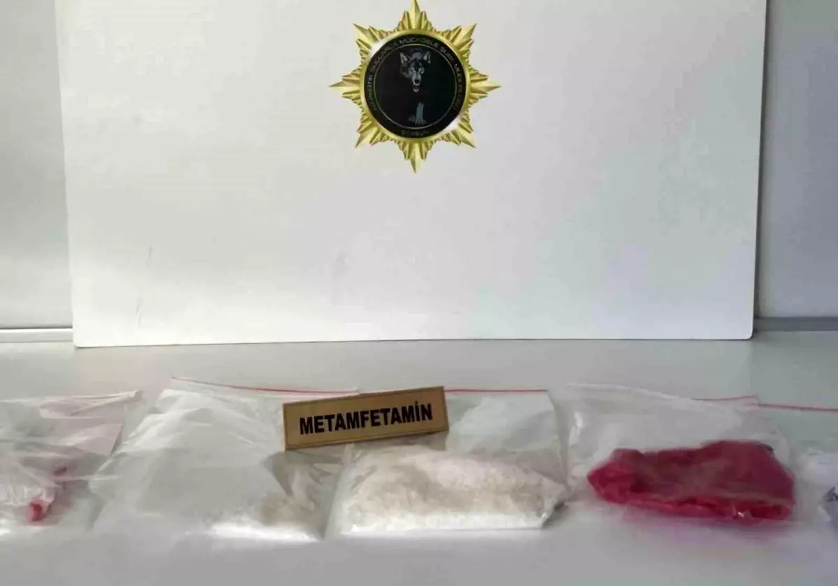 Samsun\'da Uyuşturucu Operasyonu: 5 Gözaltı