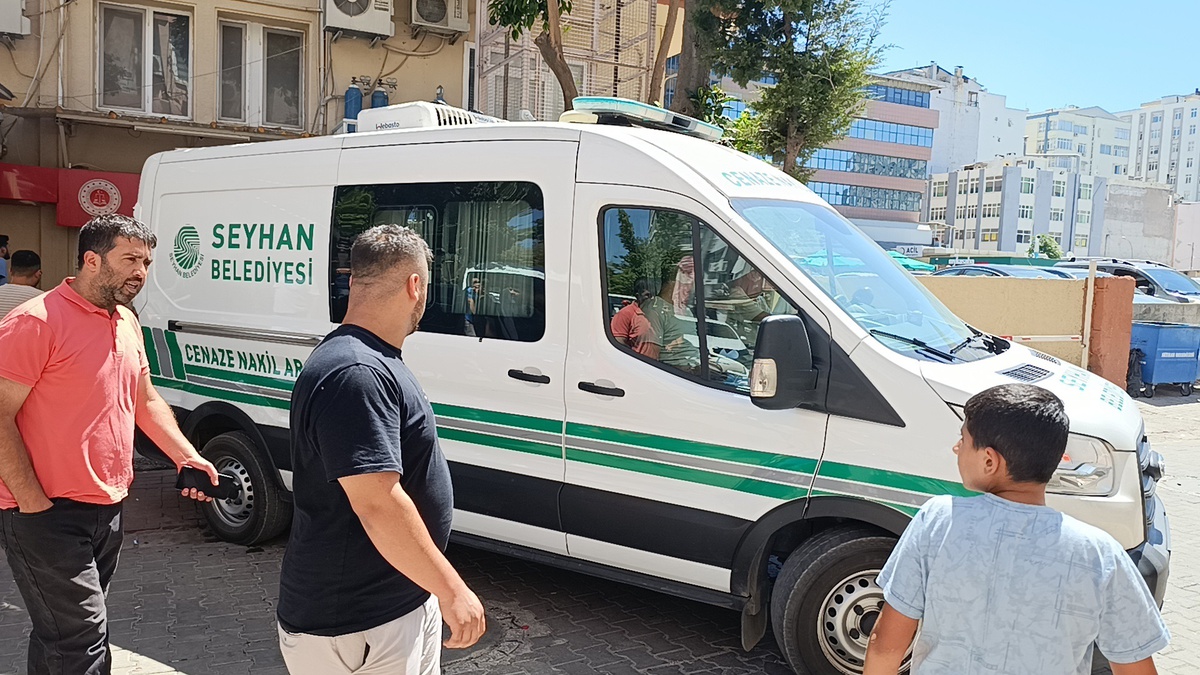 Adana\'da Motosiklet Kazası: Bir Ölü