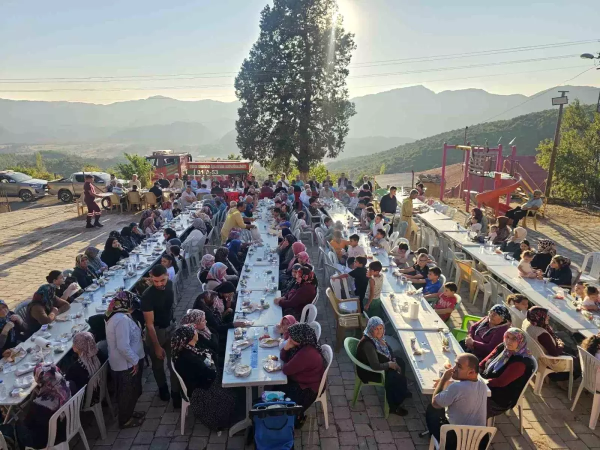 Adana\'da orman yangınlarının sönmesi için dualar edildi, kurban kesildi