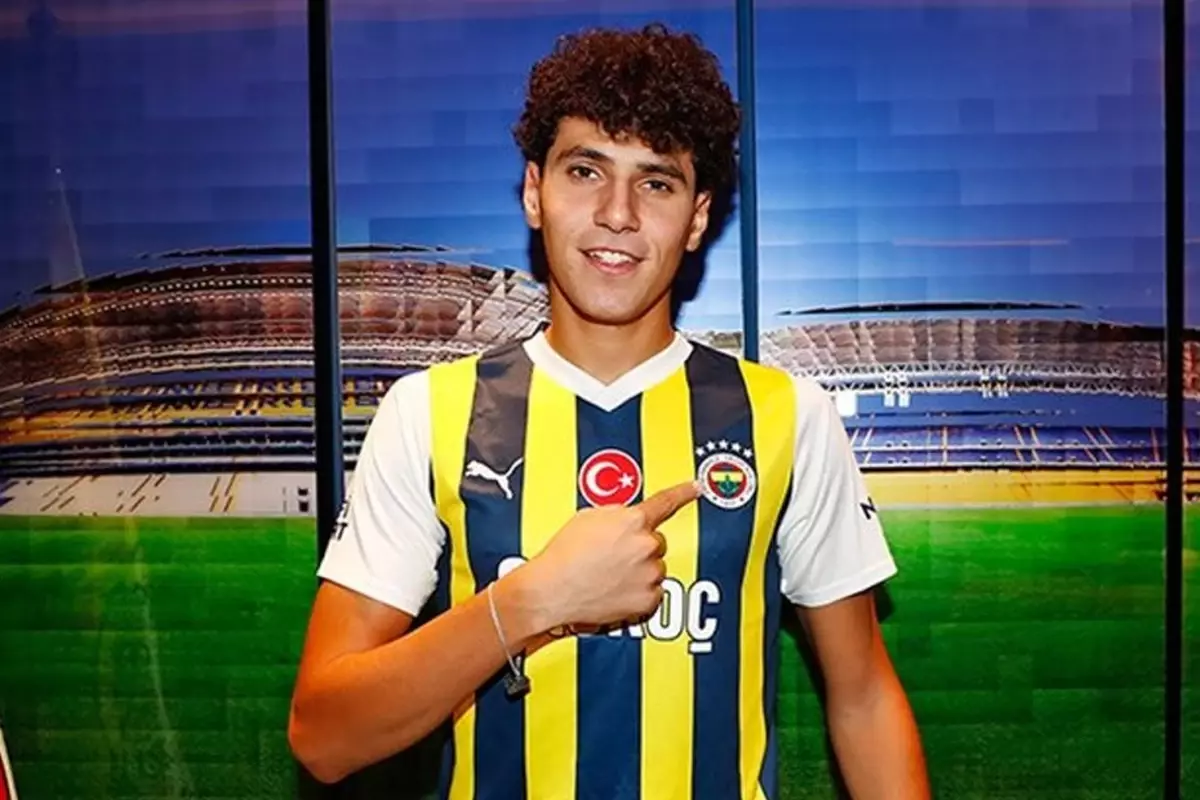 Fenerbahçe\'de ayrılık açıklandı