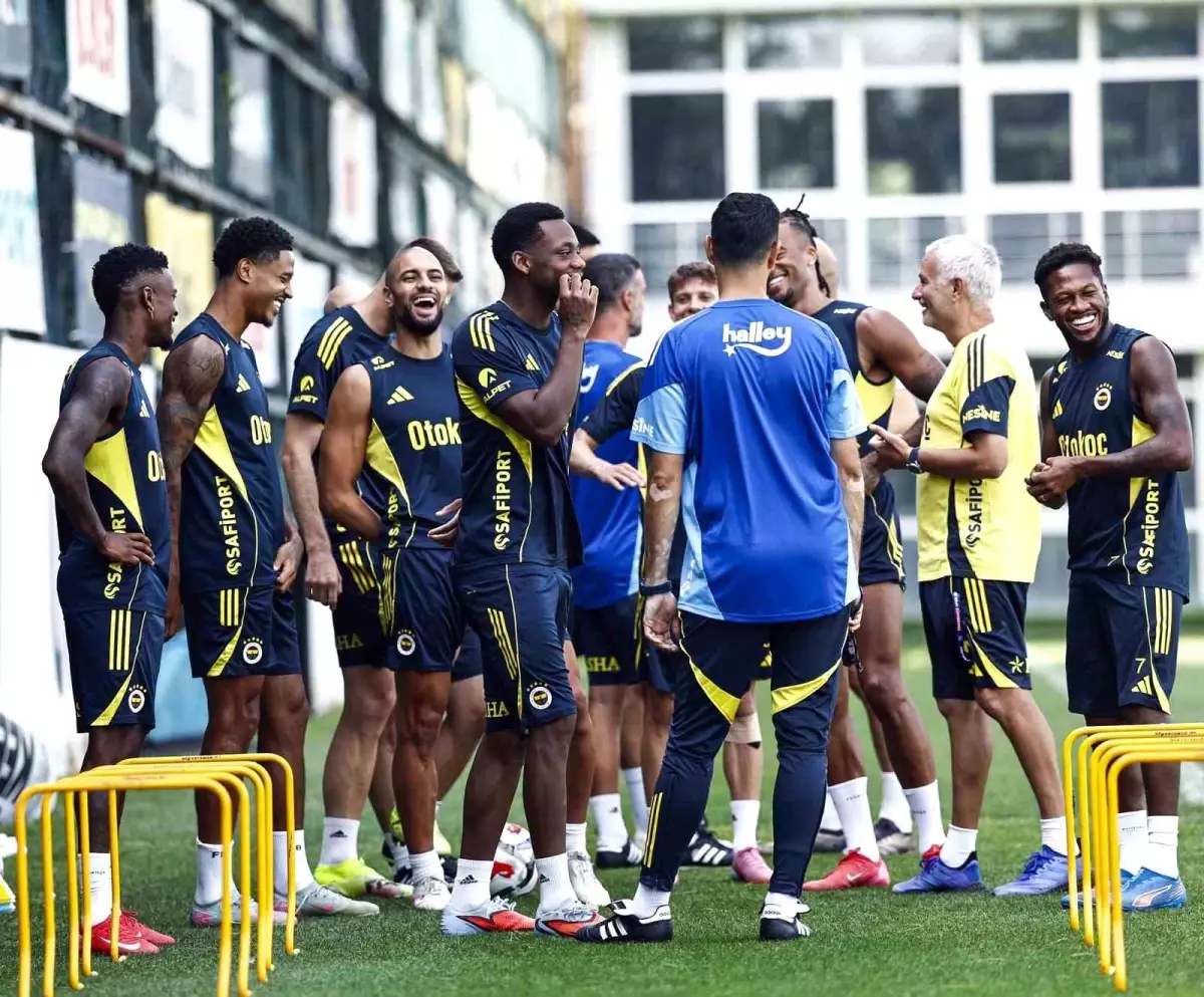 Fenerbahçe, Göztepe Maçına Hazırlanıyor