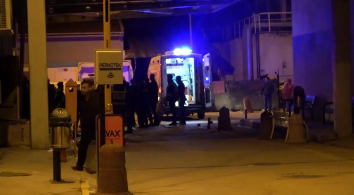 Çankırı\'da Zabıta Memurlarına Bıçaklı Saldırı: İki Yaralı
