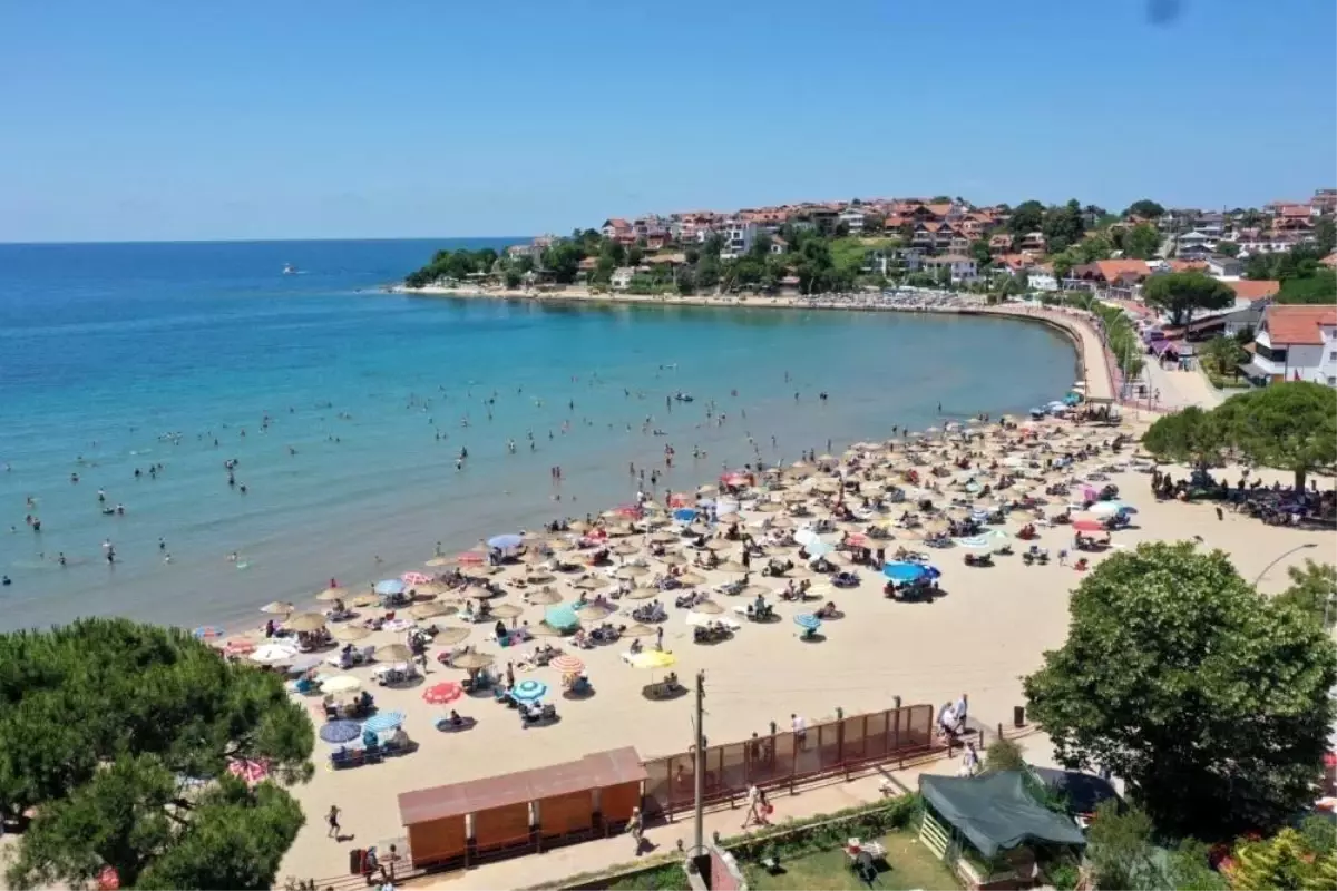 Kandıra\'da Plajlarda Denize Girmek Yasaklandı