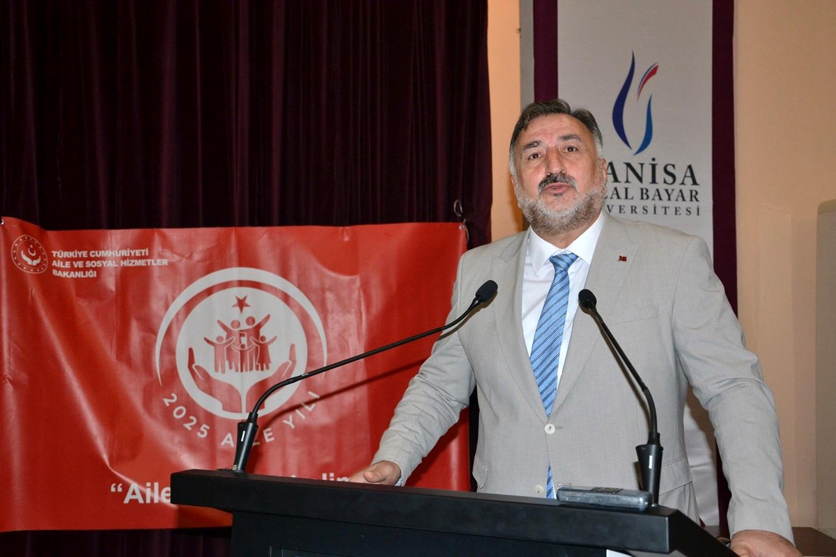 Manisa\'da Yaşlılık Oranı Tartışıldı