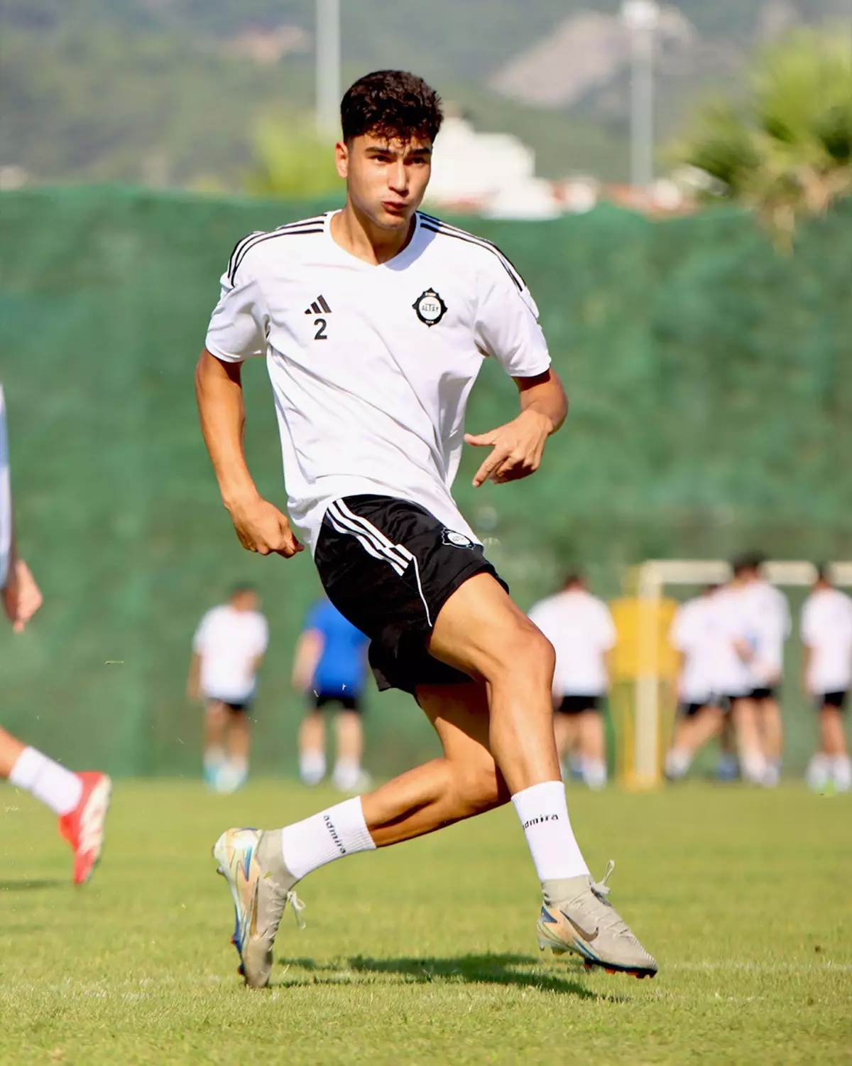 Altay\'da Osman Utkan Gülalan A Takımdan Çıkarıldı