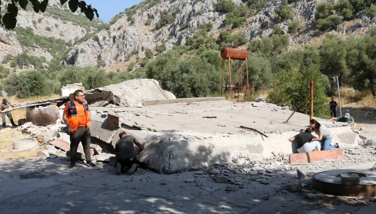 Antalya\'da Deprem Tatbikatı Gerçekleştirildi
