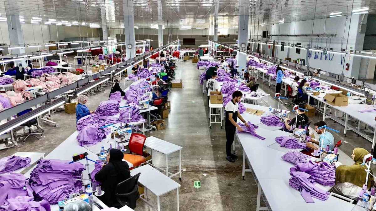 Ağrı\'da Kadın ve Engelli İstihdamı: Sporteks Fabrikası