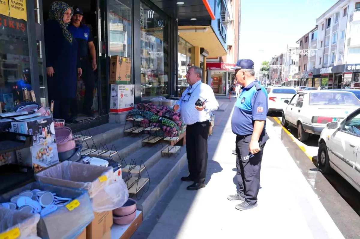 Gölbaşı\'nda Kaldırım İşgallerine Karşı Denetim