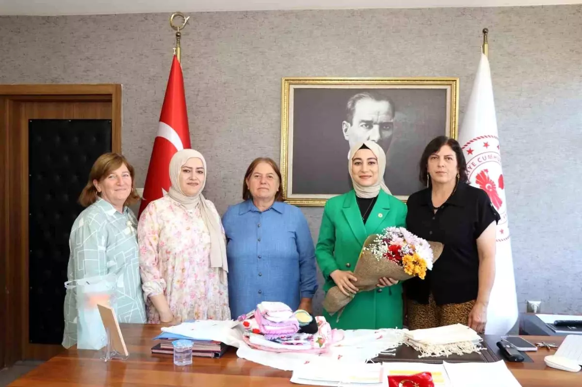 Ormanağzı Kadınları\'ndan Kaymakam Kalkan\'a Ziyaret