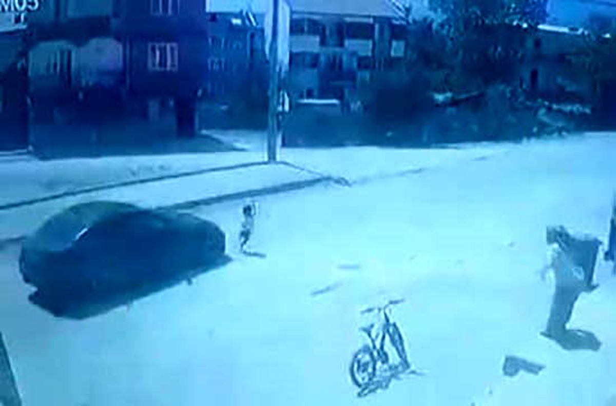 İnegöl\'de Otomobilin Çarptığı Çocuk Yaralandı
