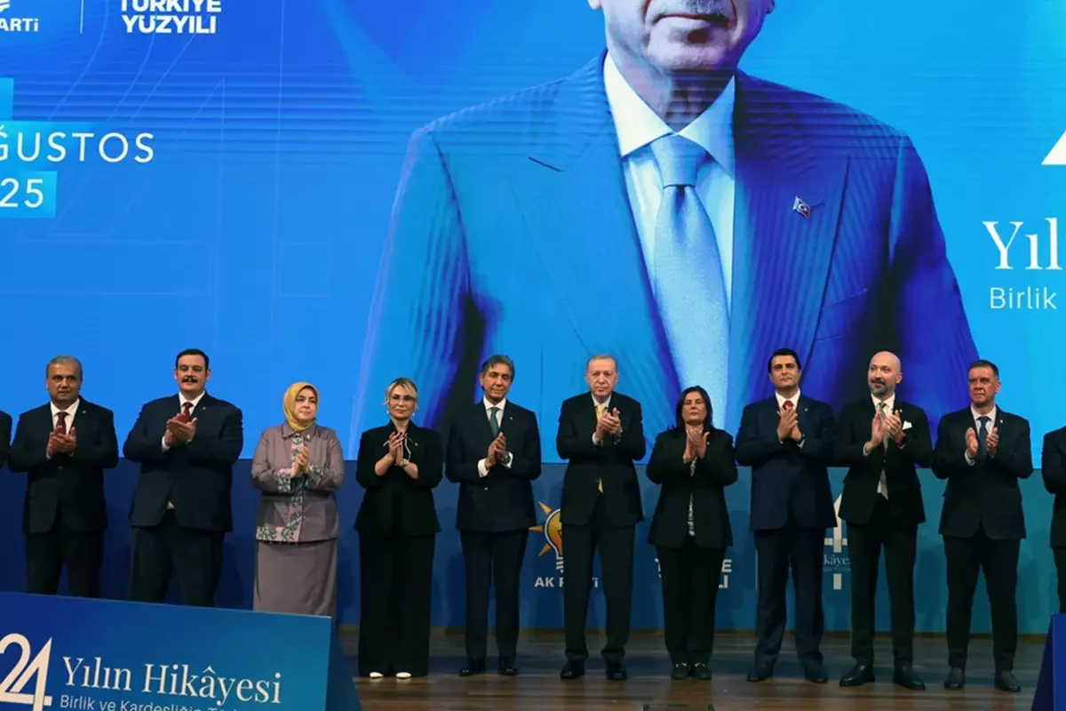 AK Parti\'ye geçen belediye başkanının ilk icraatı bu oldu