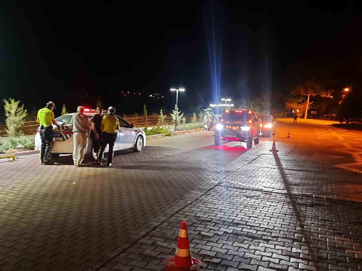 Bilecik\'te Trafik Denetimi: 187 Ceza