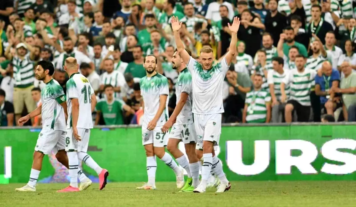 Bursaspor, Eskişehirspor\'u 2-1 Yendi