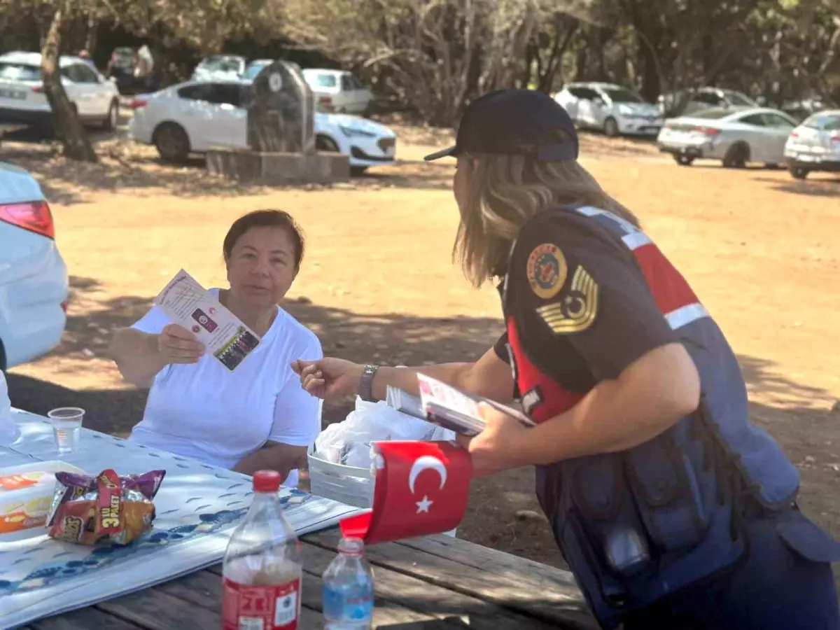 Kuşadası\'nda Kadına Yönelik Şiddet Bilgilendirmesi