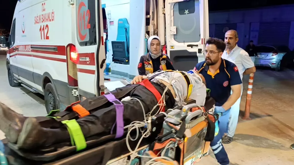 İnegöl\'de Motosiklet Kazası: 2 Yaralı