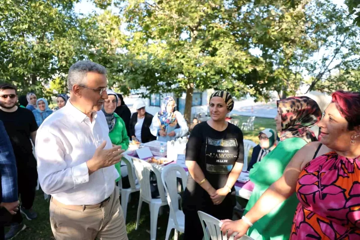 İlkadım Belediye Başkanı Kurnaz, Kadın Kolları ile Buluştu