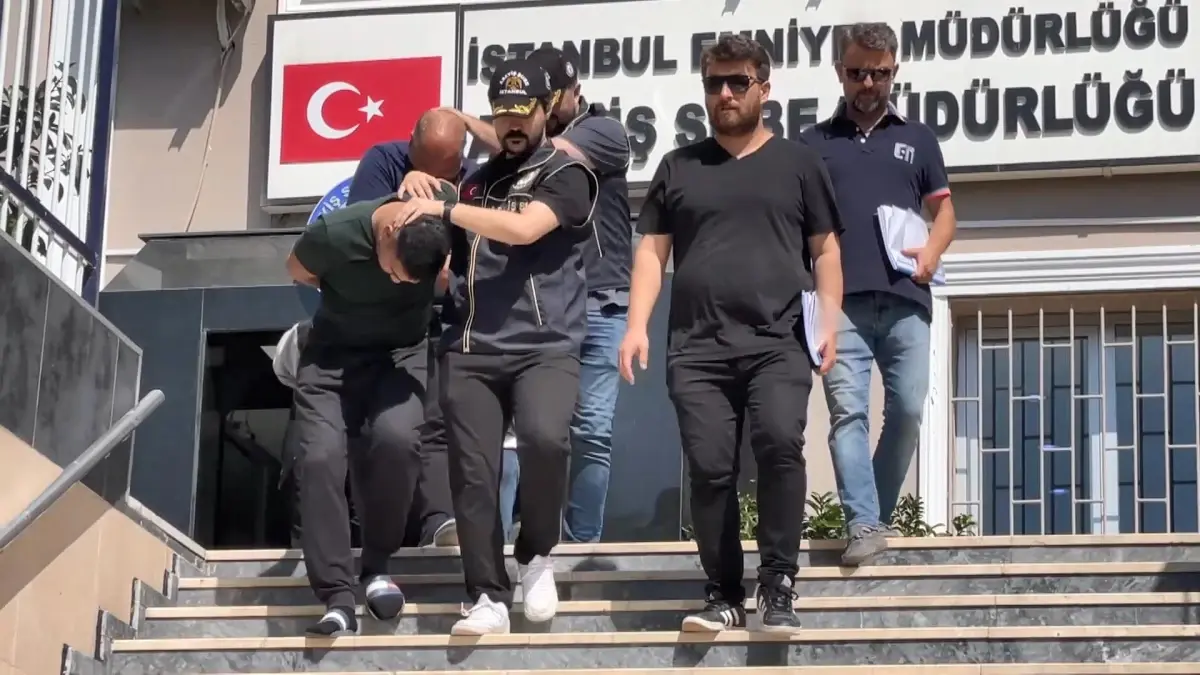 Sosyal Medya Dolandırıcıları Yakalandı