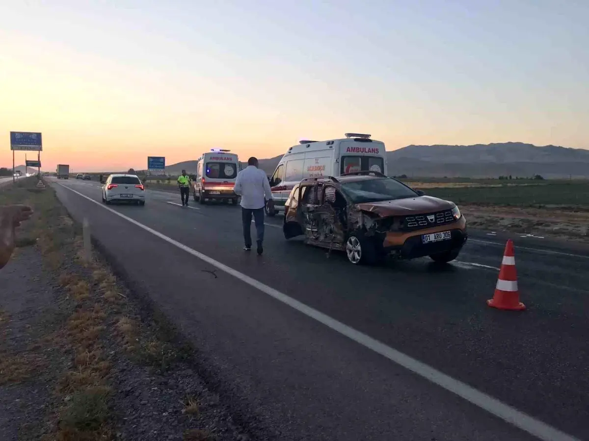 Karapınar\'da Trafik Kazası: 4 Yaralı