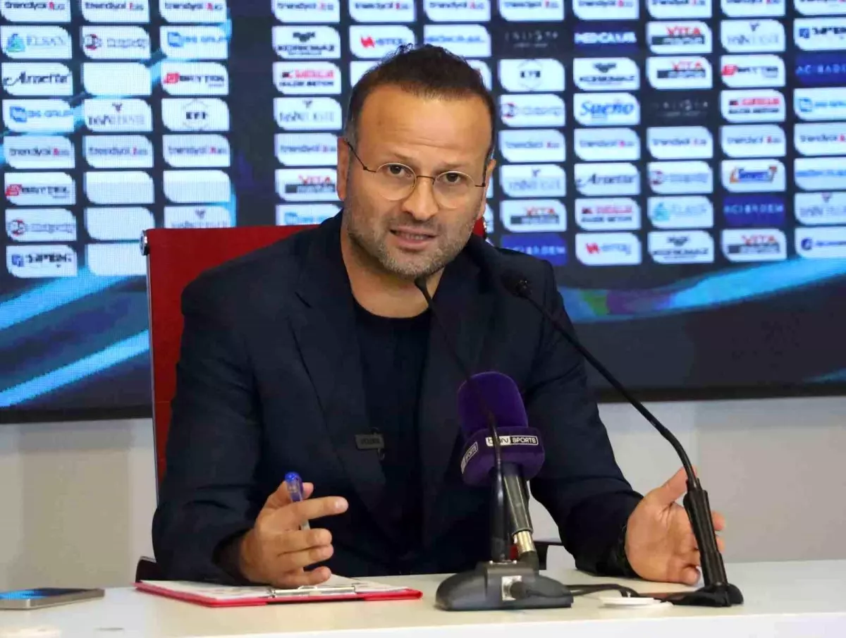 Sivasspor Teknik Direktörü\'nden İyimser Mesaj