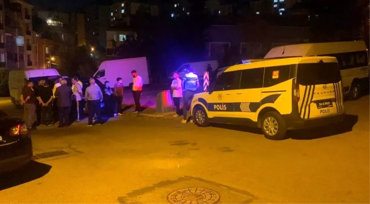 Pendik\'te Alacak-verecek Kavgası