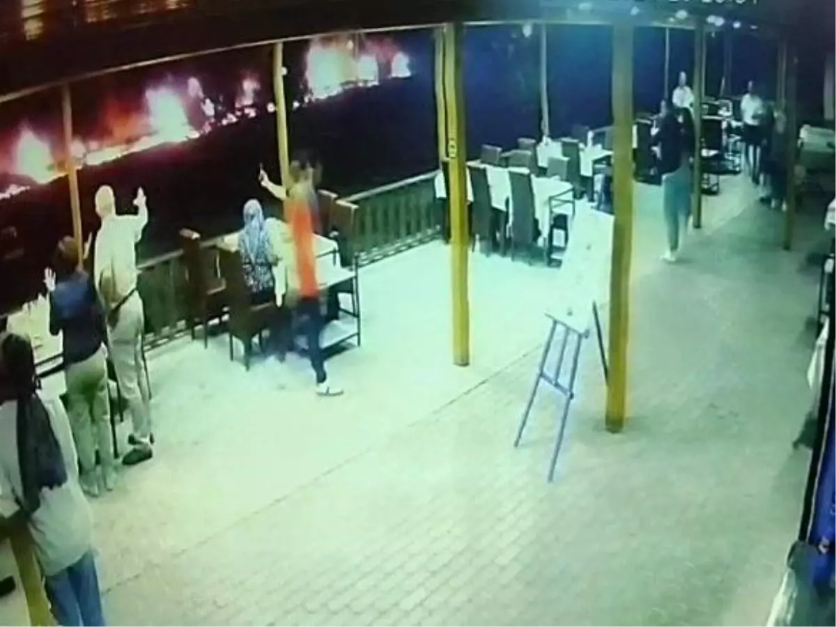 Samsun\'da Yangın Dehşeti: Tır Yola Alev Topu Gönderdi