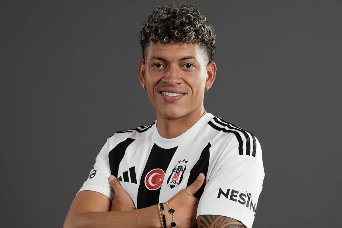 Beşiktaş\'ta ayrılık açıklandı