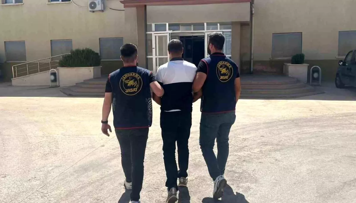 Hırsızlık şüphelisi Gaziantep\'te yakalandı