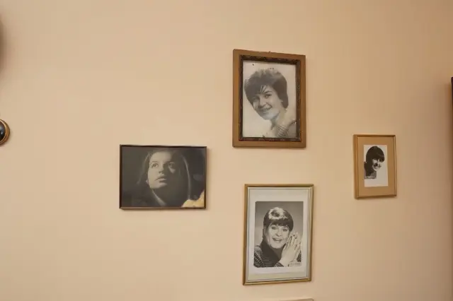 Kaynanalar'ın 'Döndü'sü Defne Yalnız, 3+1 evinde nostaljik bir yaşam sürüyor