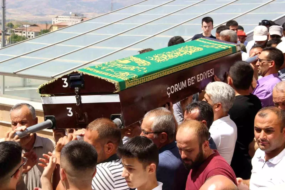 Boğularak Hayatını Kaybeden Genç Toprağa Verildi