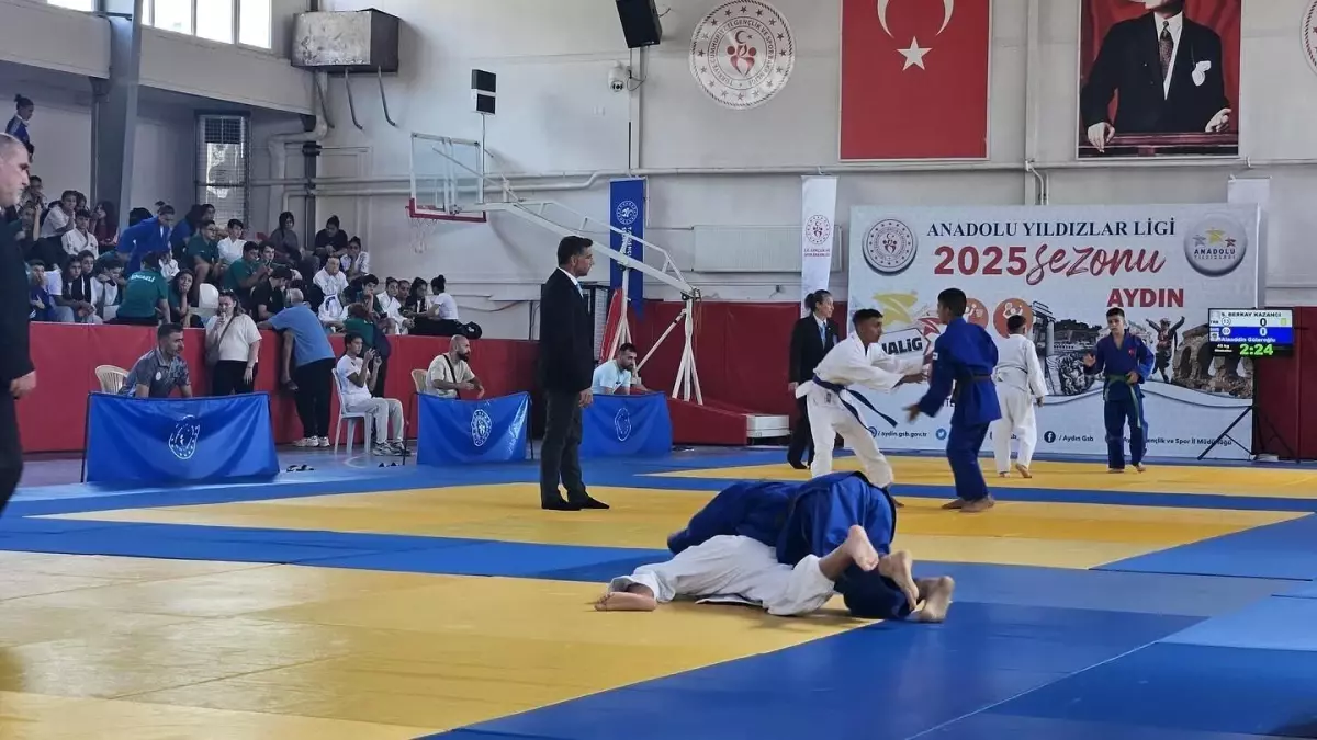 Koçarlı\'da Judo Türkiye Şampiyonası Başladı