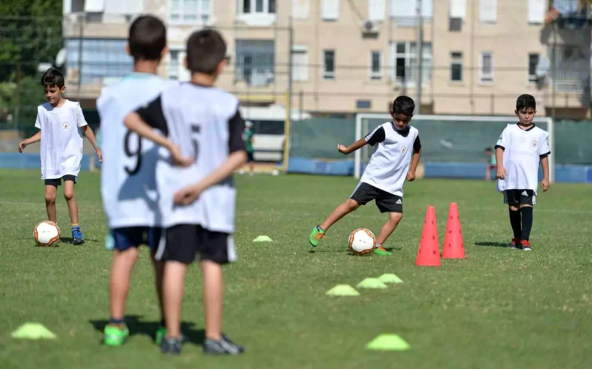 Antalya\'da 30 Ağustos Zafer Bayramı için Futbol Turnuvası Düzenleniyor