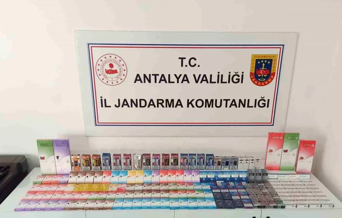 Alanya\'da Kaçak Sigara Operasyonu