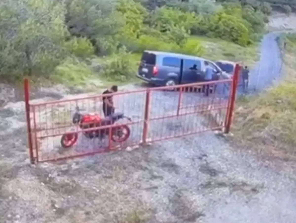 Define Ararken Orman Yangını Çıkardılar
