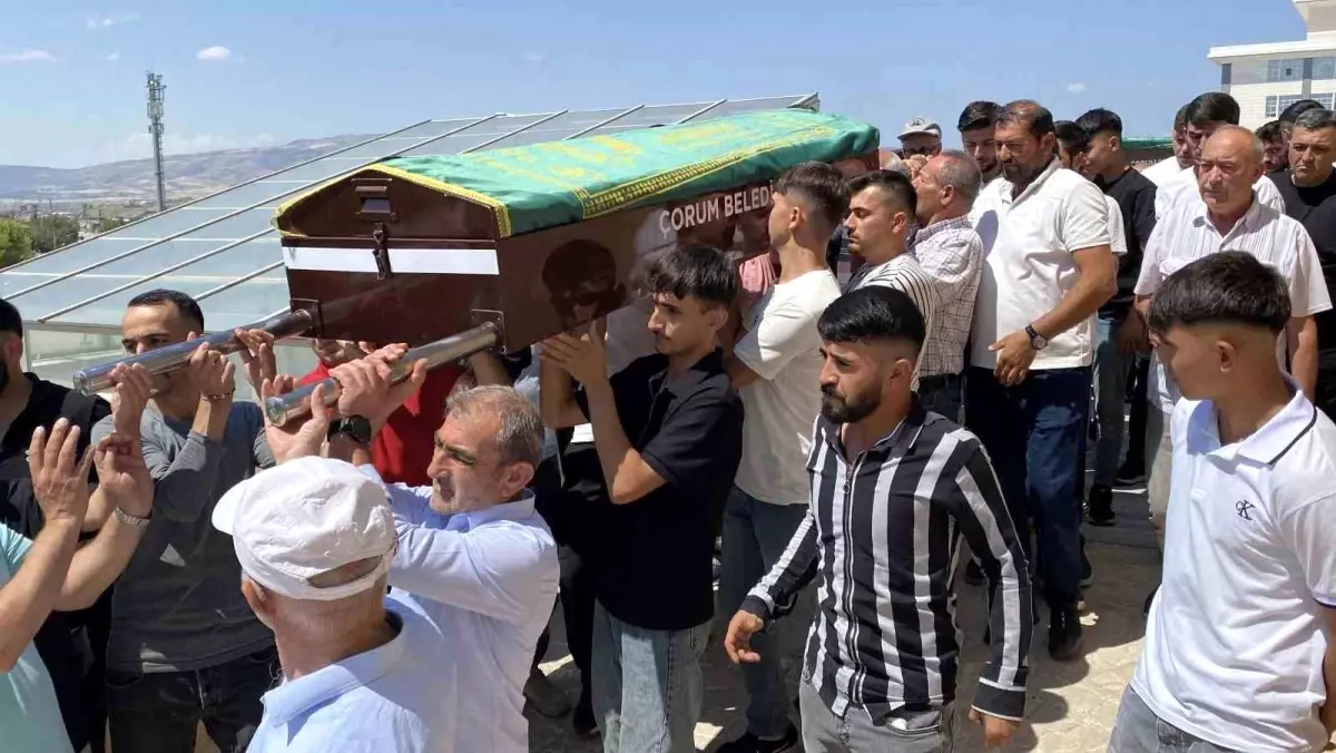 Boğulan Gençler Toprağa Verildi