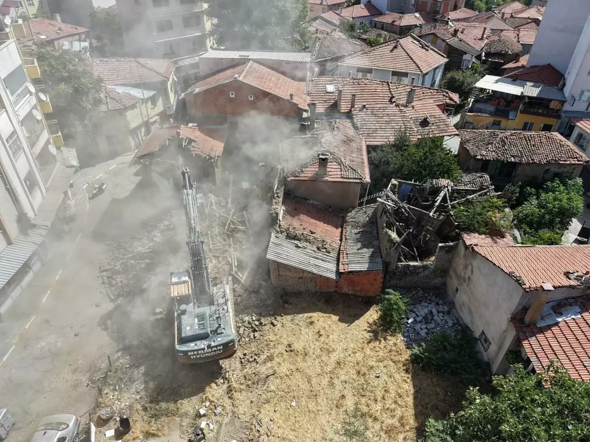Prof. Dr. Sözbilir\'den Manisa için korkutan uyarı: 7 büyüklüğünde deprem üretebilir