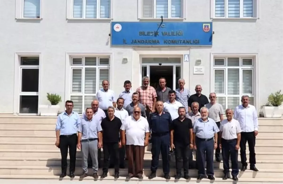 Bilecik Muhtarlarından Jandarma Komutanına Ziyaret