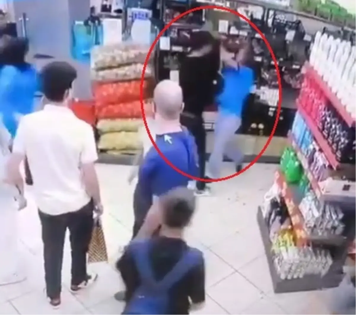 Yalova\'da Eski Sevgili Kavgası: Bıçaklı Saldırı