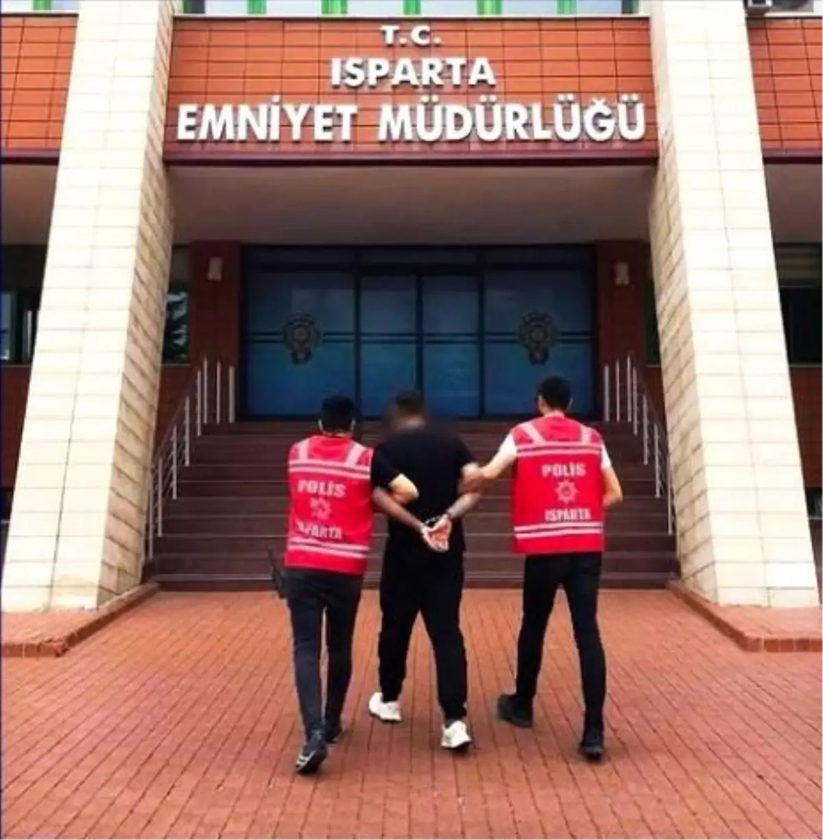 Isparta\'da Aranan Şahıs Yakalandı