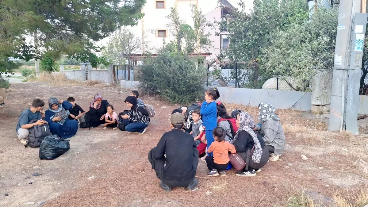 İzmir\'de Düzensiz Göçmen Operasyonu