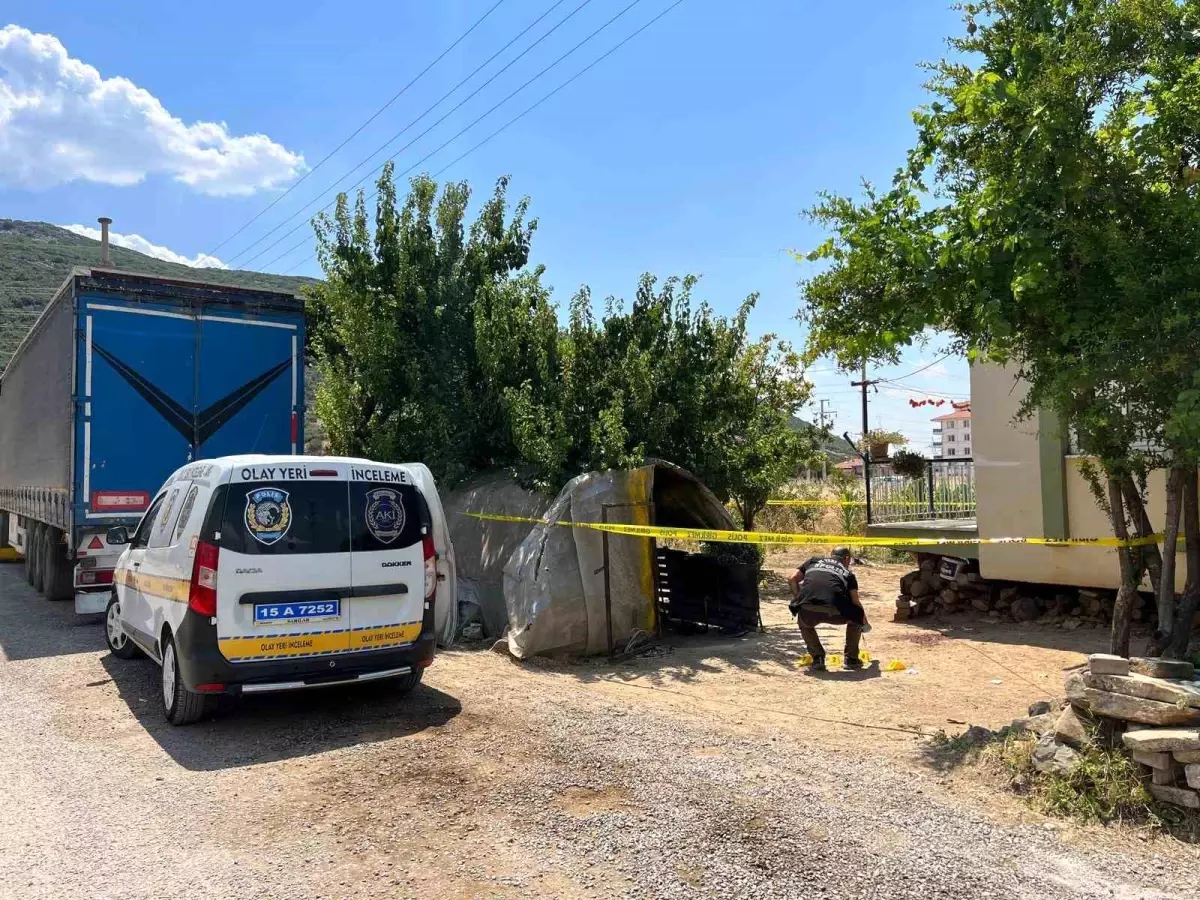 Evinin önüne TIR park eden damadını tüfekle vurarak öldürdü