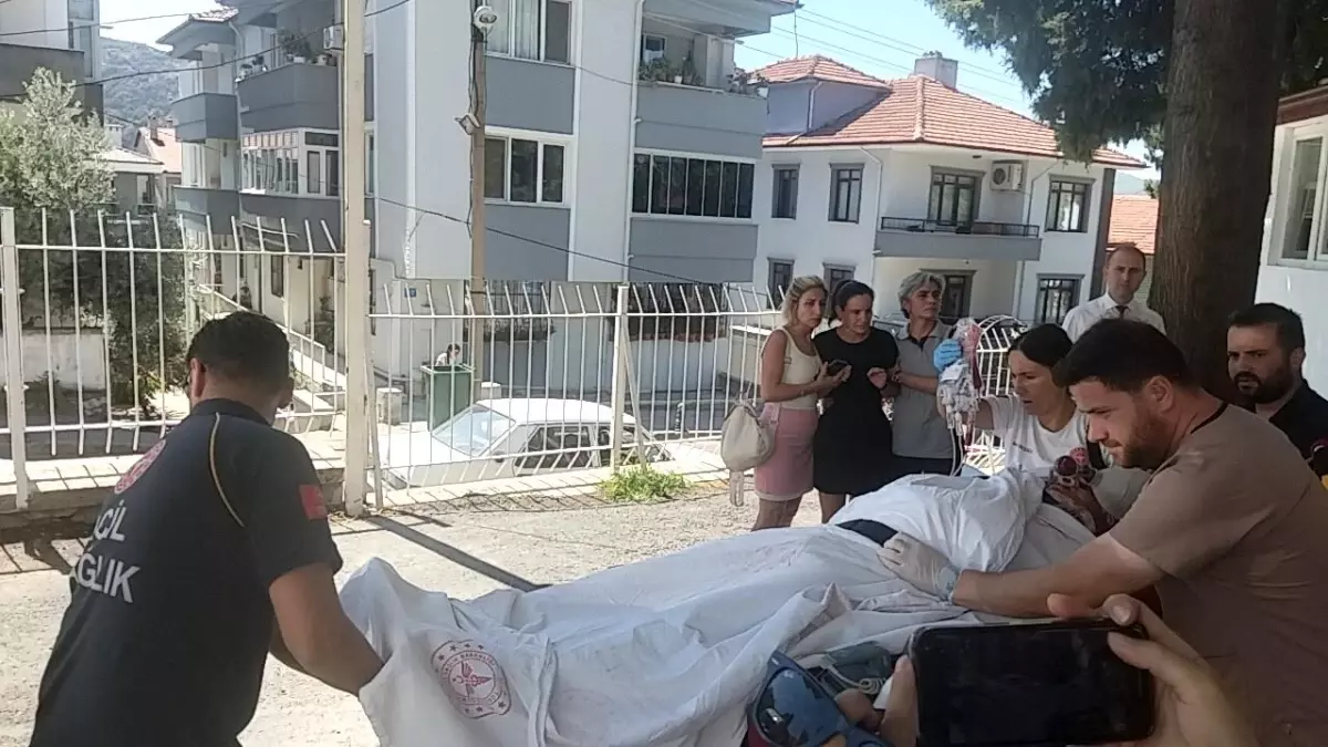 Muğla\'da Güvenlik Görevlisi Başından Vurularak Hayatını Kaybetti