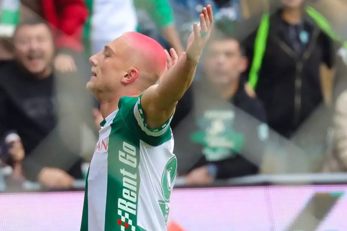 Süper Lig\'in yıldız golcüsü Kramer, Suudi Arabistan\'a transfer oldu