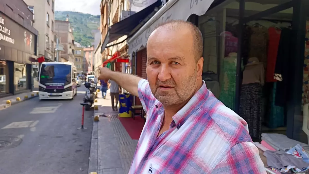 Kamerayı Ayarlarken Dolmuşa Düştü