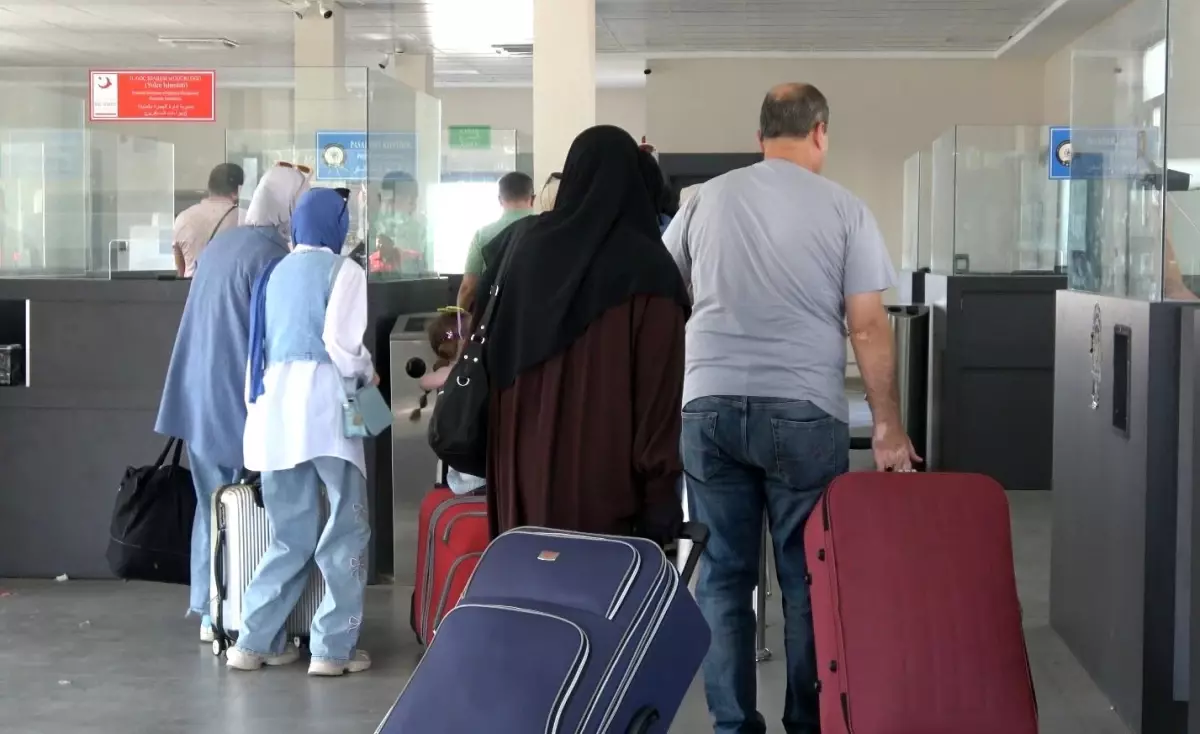 Kilis\'te Pasaportla Geçişler Yeniden Başladı