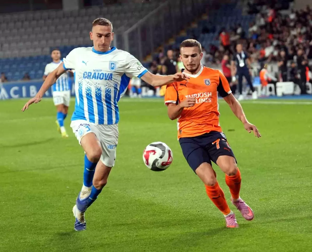 Başakşehir, Craiova\'ya 2-1 Yenildi