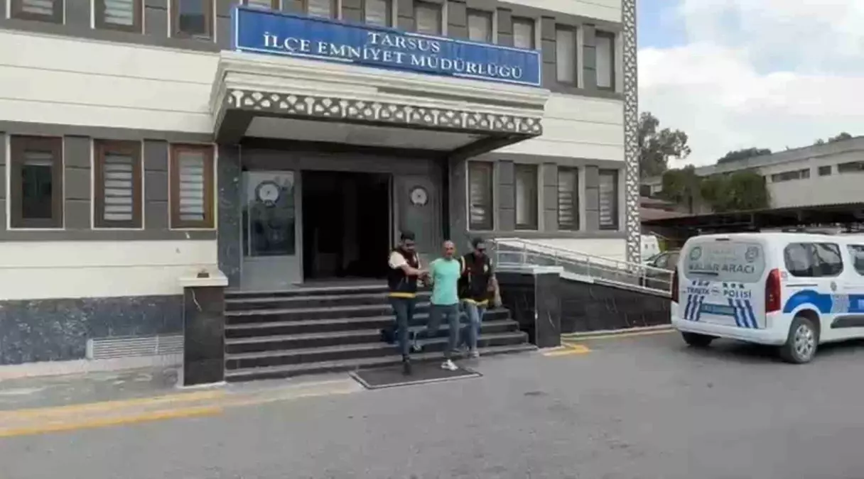 Uyuşturucu Ticareti Şüphelisi Kaçmaya Çalıştı