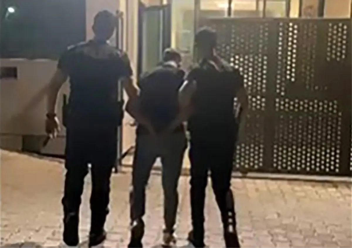 İzmir\'de 10 Yıl Hapis Cezalı Zanlı Yakalandı