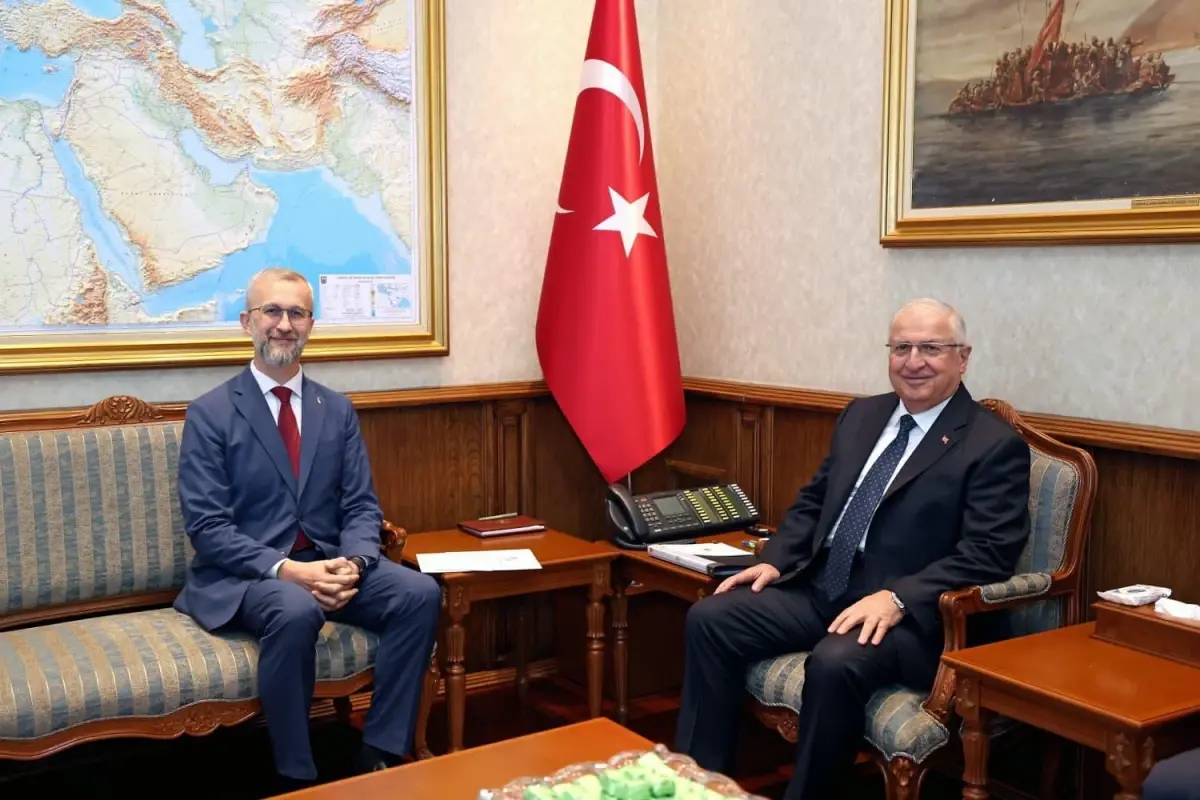 Yaşar Güler, Ukrayna Büyükelçisi\'ni kabul etti