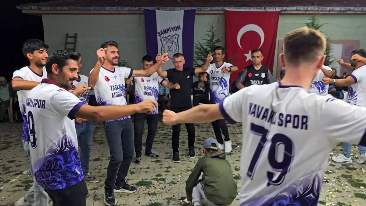 Kavaklı Spor Zafer Kupası\'nı Kazandı!